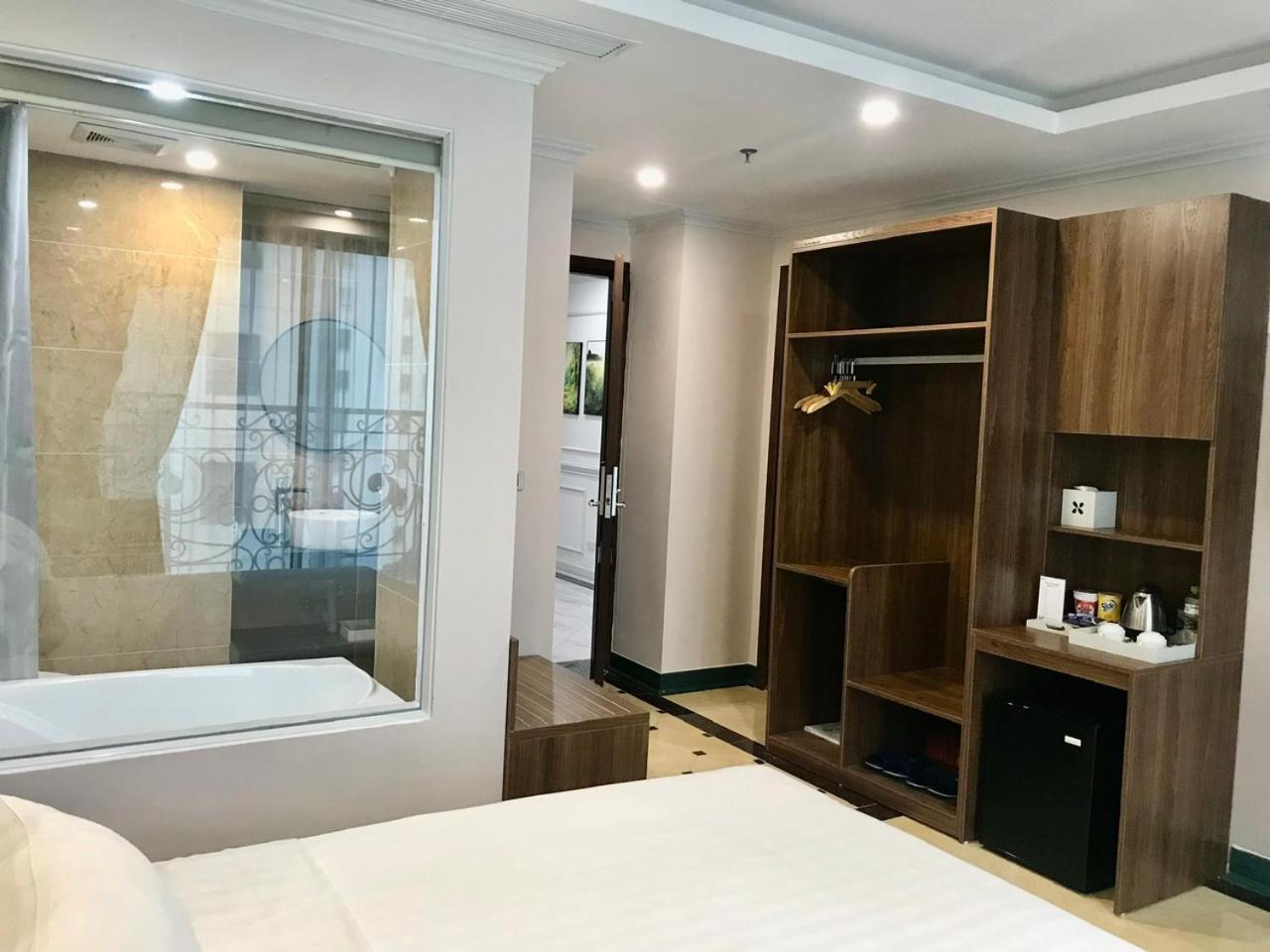 Nature Hotel Hanoi Exterior photo